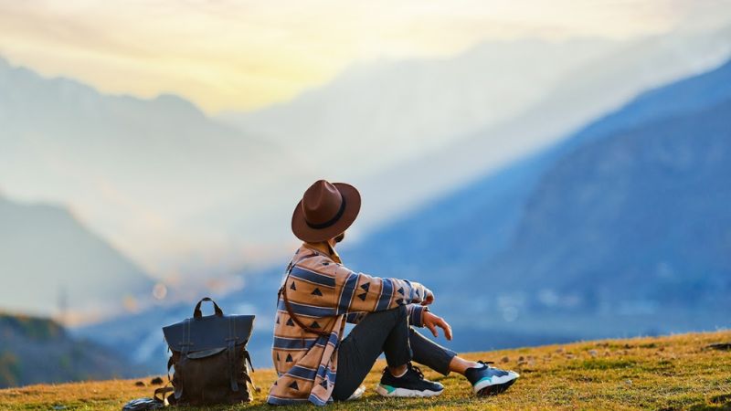 Tại Sao Du Lịch Chữa Lành Thịnh Hành Trong Giới Trẻ Ngày Nay? 1 Du lịch chữa lành là gì?