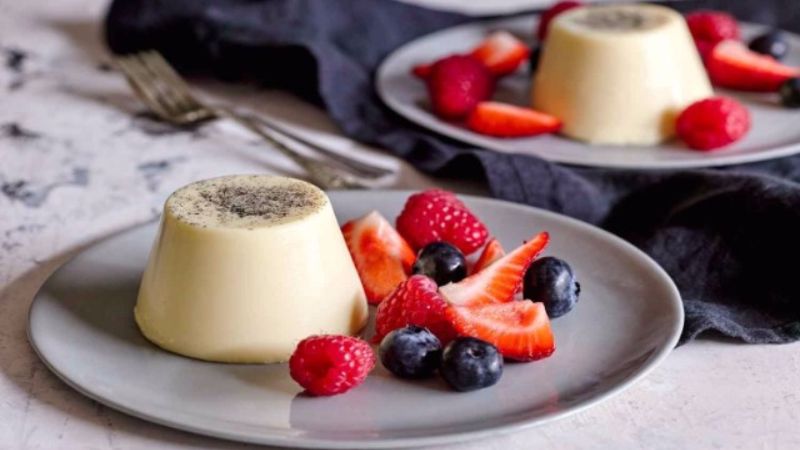 Cách Làm Pana Cotta Thơm Ngon Chuẩn Ý Tại Nhà 1 Pana Cotta là món tráng miệng rất được yêu thích