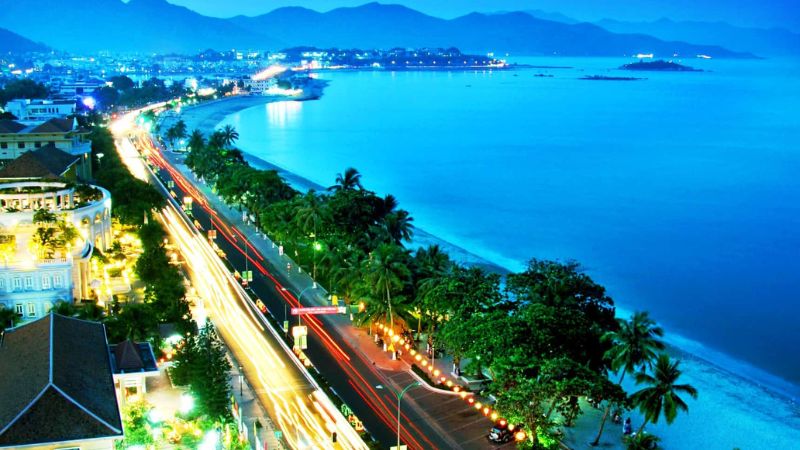 Địa điểm đón năm mới 2025 lý tưởng tại Việt Nam 3 Bãi biển Nha Trang cũng là điểm đón năm mới 2025 lý tưởng