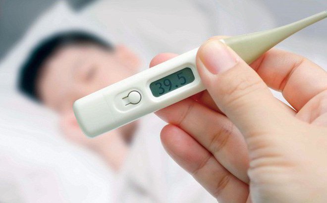 Ăn Gì Khi Đang Bị Sốt Cao: Lời Khuyên Từ Chuyên Gia 5 Lưu Ý Quan Trọng Khi Bị Sốt